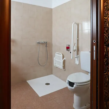 Binario Magic Ristohotel Hotel 3*